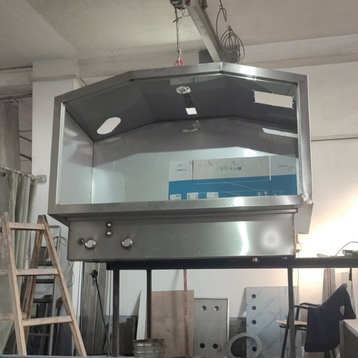 Welding of Components for DPF Cleaning Machines